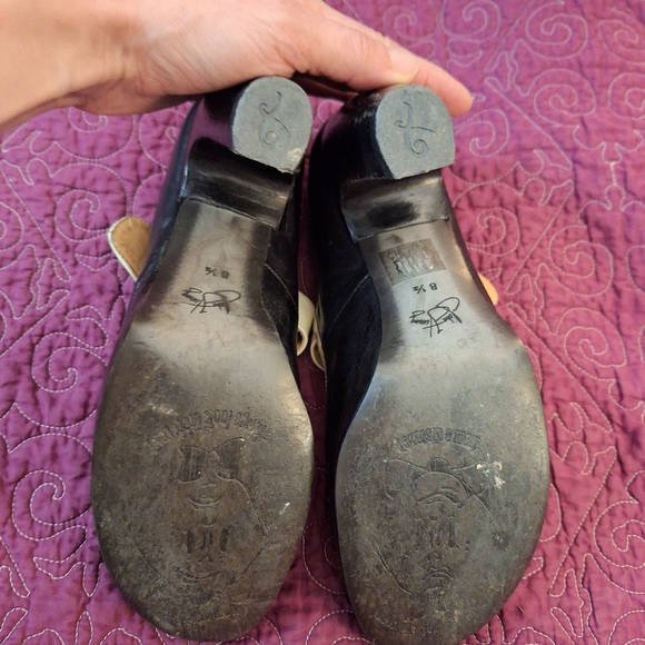 Fluevog Arbus T-strap retro black and cream heels - Picture 4 of 6